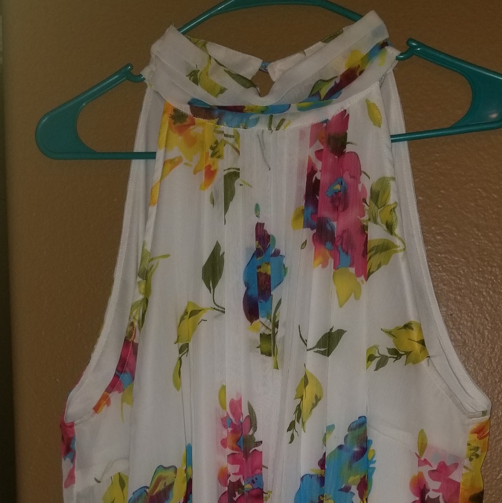 Beautiful sleeveless blouse